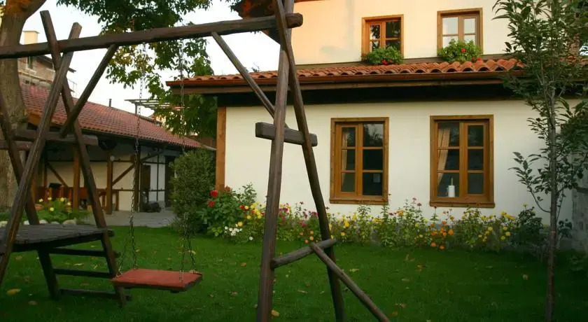 Todorova House