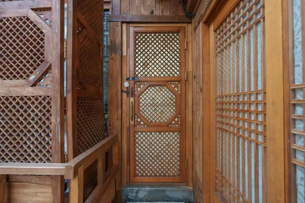Aega Hanok Guesthouse