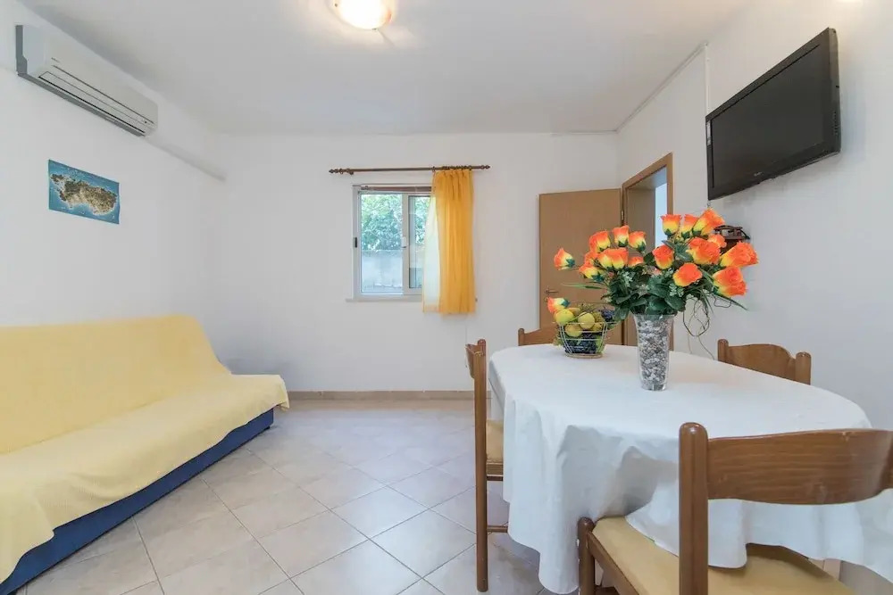 Apartment Matea