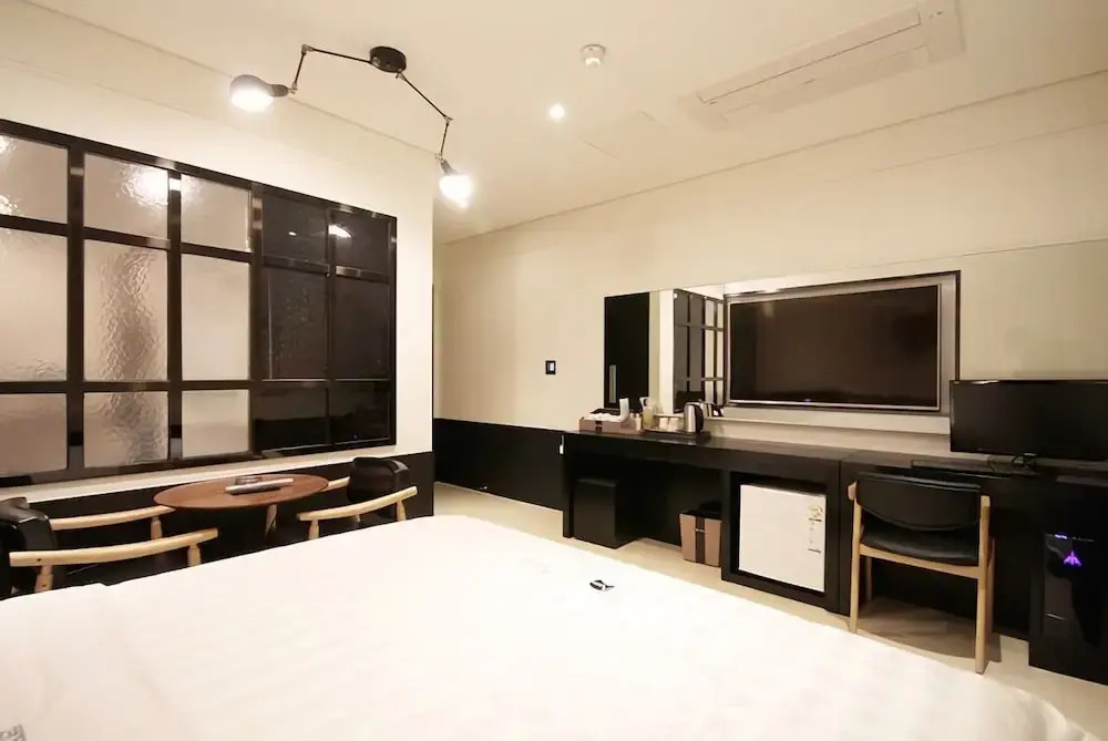 Hotel Able