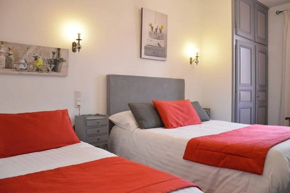 Hotel Les Acacias