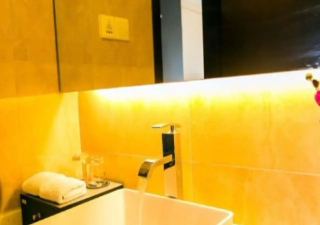 Kunshan D H Hotel