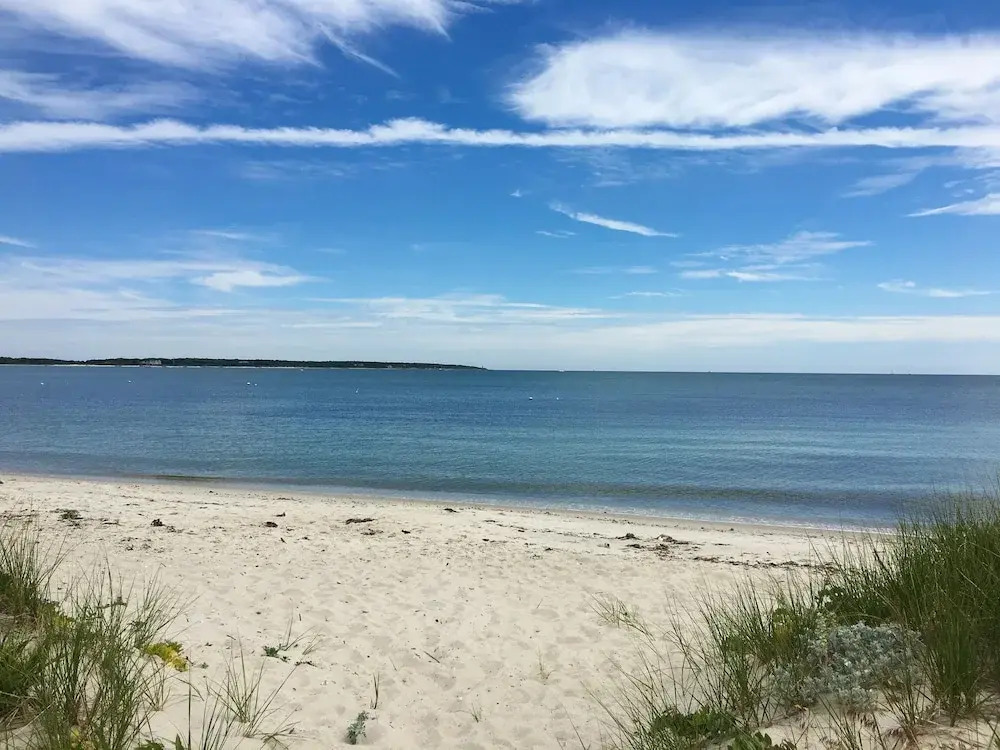 Designer Beach ; Steps To Ocean 3 Bedroom Home