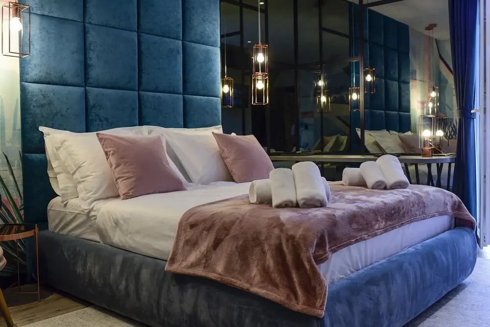 The Lion Rooms