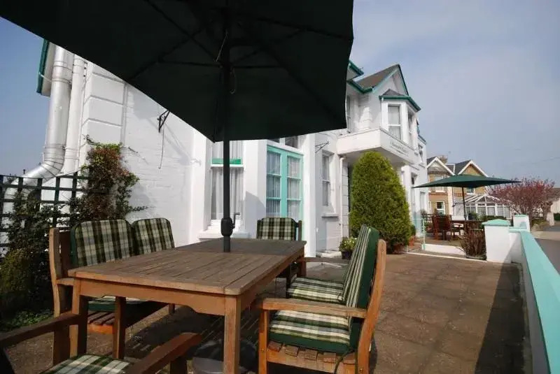 Roseglen Hotel