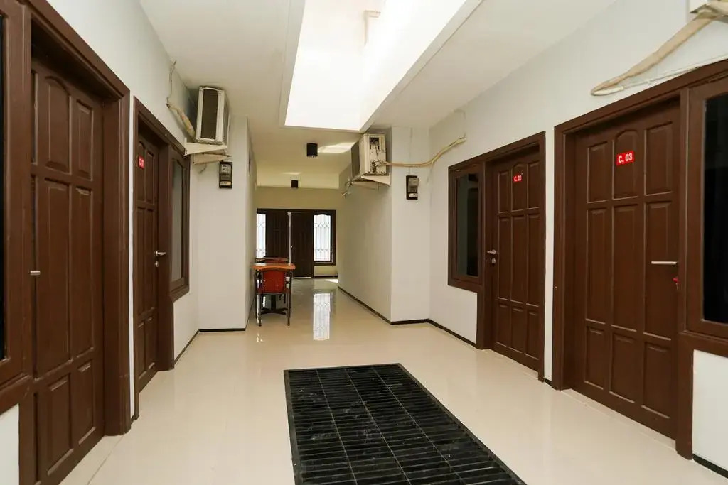 OYO 1541 Padang Pasir C-12 Residence