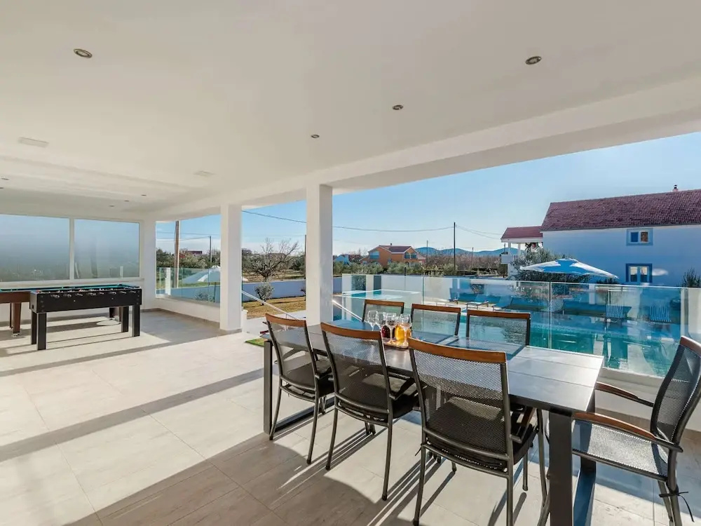 Villa in Galovac with Pool near Zadar