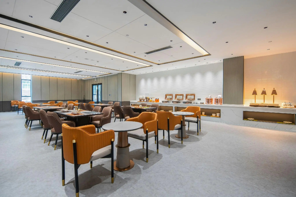 Rezen Dong Hotel (Guangzhou Jingxi Nanfang Hospital Tonghe Subway Station Branch)