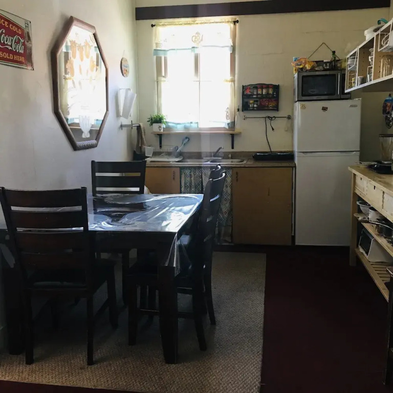 WILLIAMS AZ HOSTEL