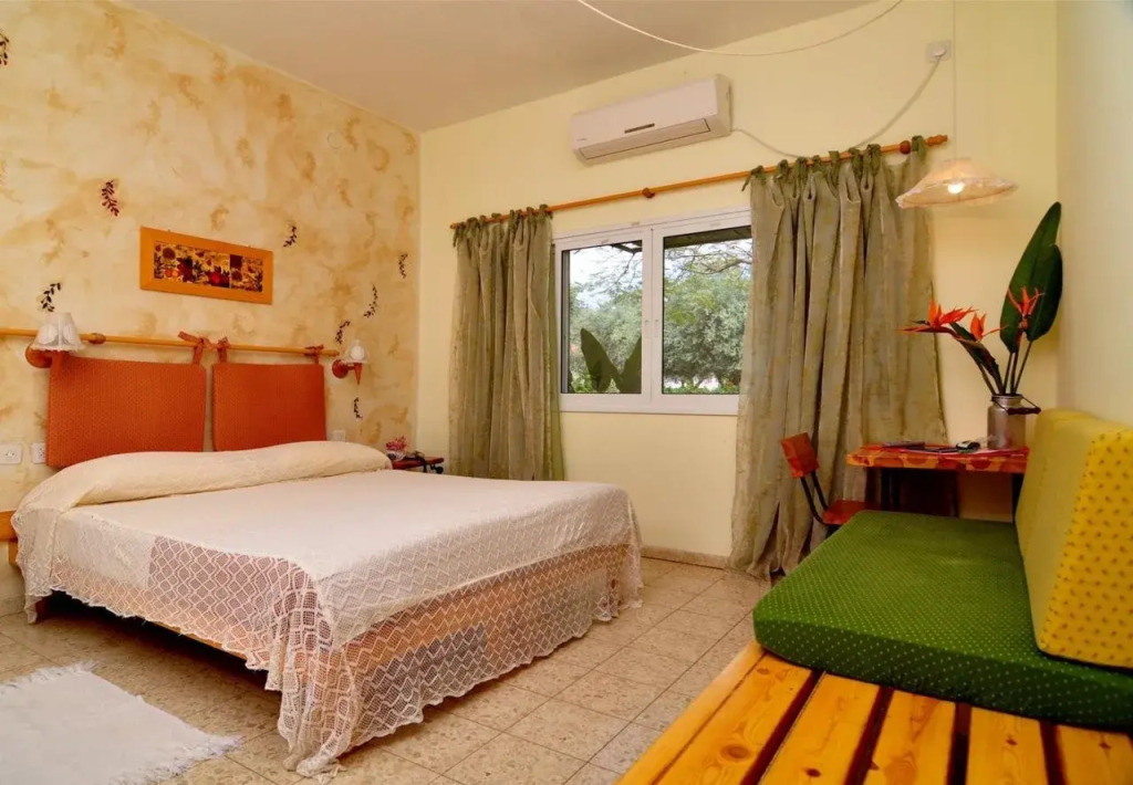 Ashdot Yaacov Ichud Kibbutz Country Lodging
