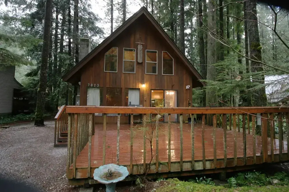 Snowline Cabin 35 - A pet-friendly country cabin, Now has air conditioning