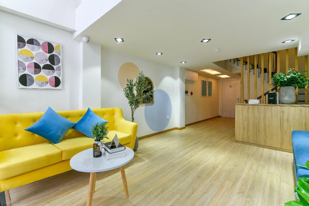 Cozrum Homes Aurora House