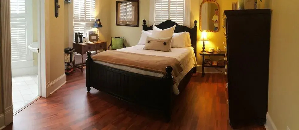 Trowell Historic Inn