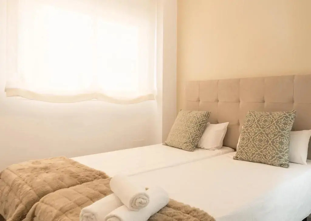 Urbe10 Blasco de Garay 4 Bedroom Apartment