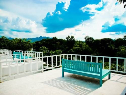 Chom Kwai Lae Dao Resort