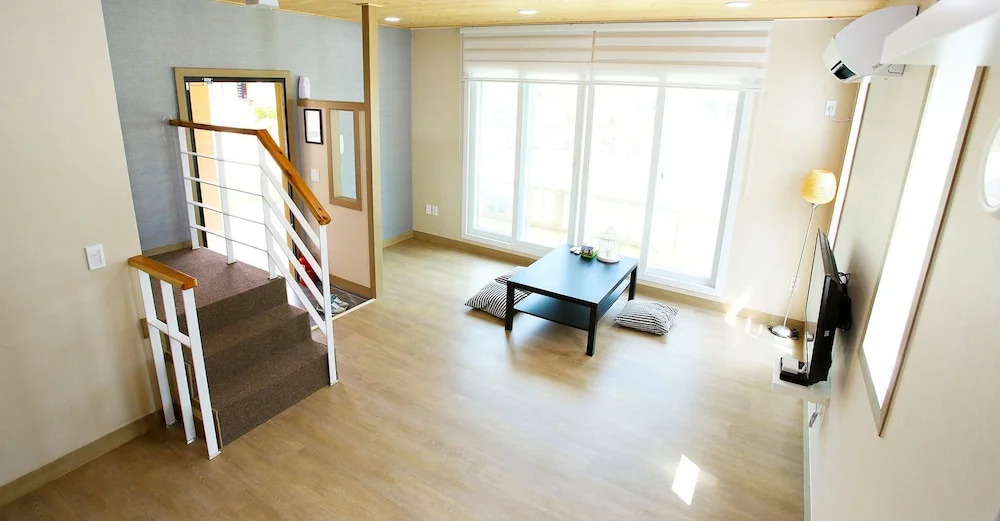 Ocean View Pension No. 2