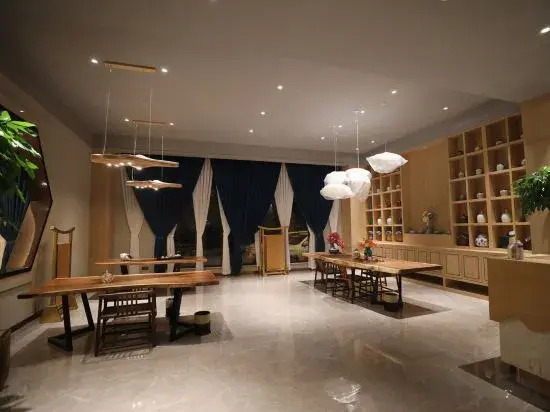 Maji Ami ChenXi Hotel