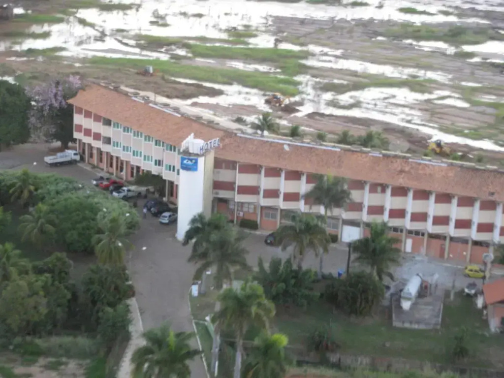 Hotel Canoeiros
