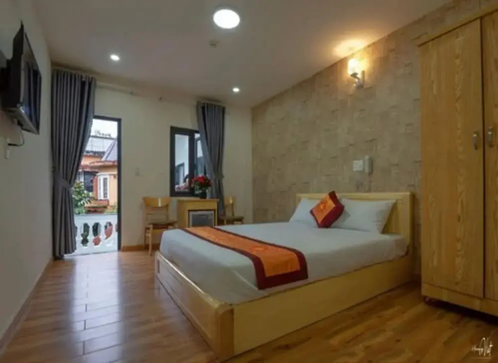 Dalat Hoa Nang Hotel