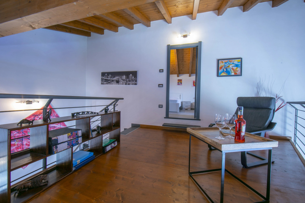 Villa Laura Private Pool and Garden near Lake Maggiore for 9 - Happy Rentals