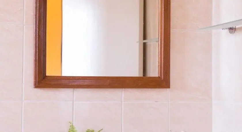 Calabash Apartment-Hotel