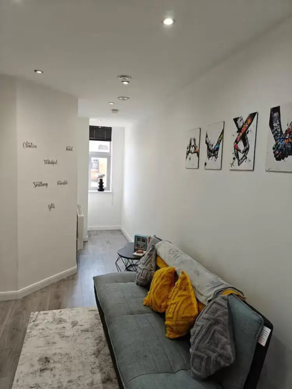 Modern 1Br Sleeps3 - City Centre Location