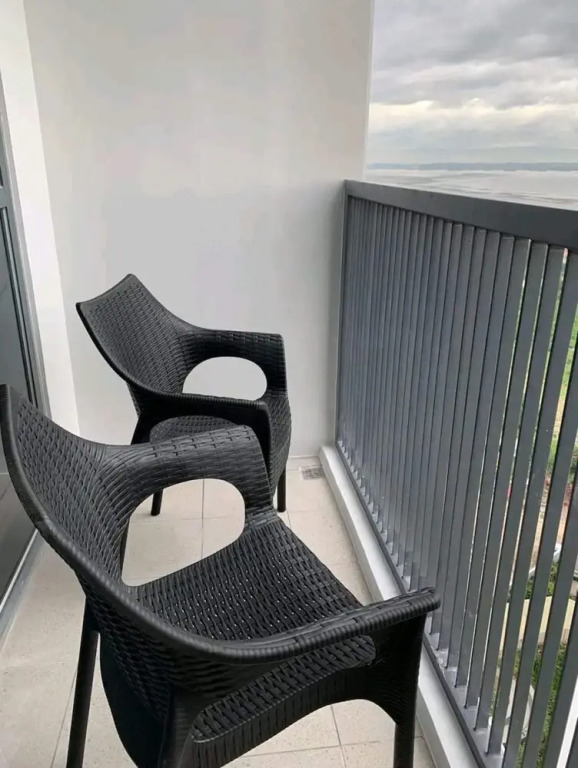 Mactan Newtown One Bedroom Suite
