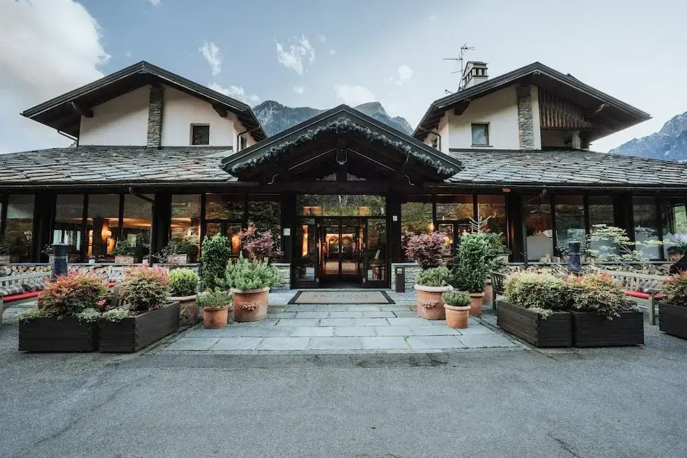 QC Hotel Monte Bianco