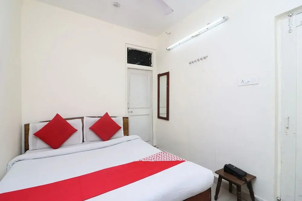 OYO 35806 Hotel Himgiri
