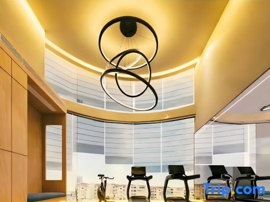 Weike Cinema Hotel (Jingdezhen People's Square Branch)