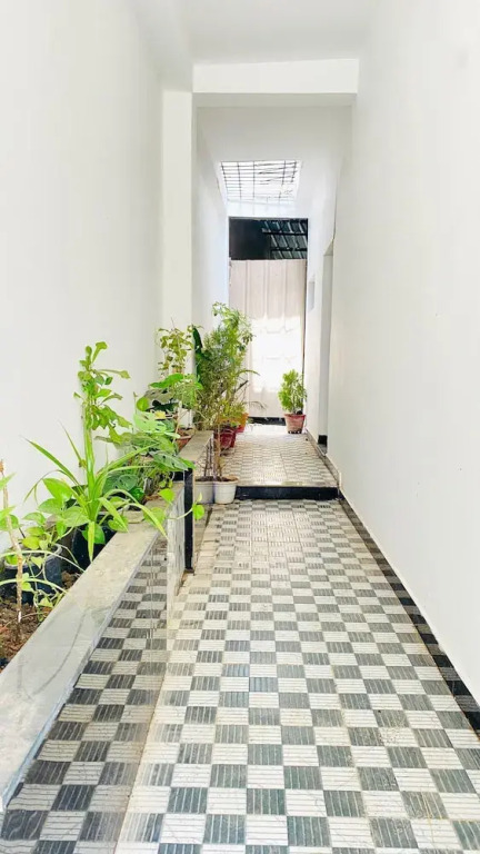 Prabhu ji home stay