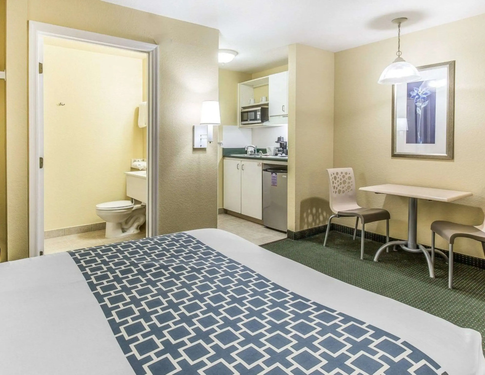 Suburban Studios Fort Myers Cape Coral