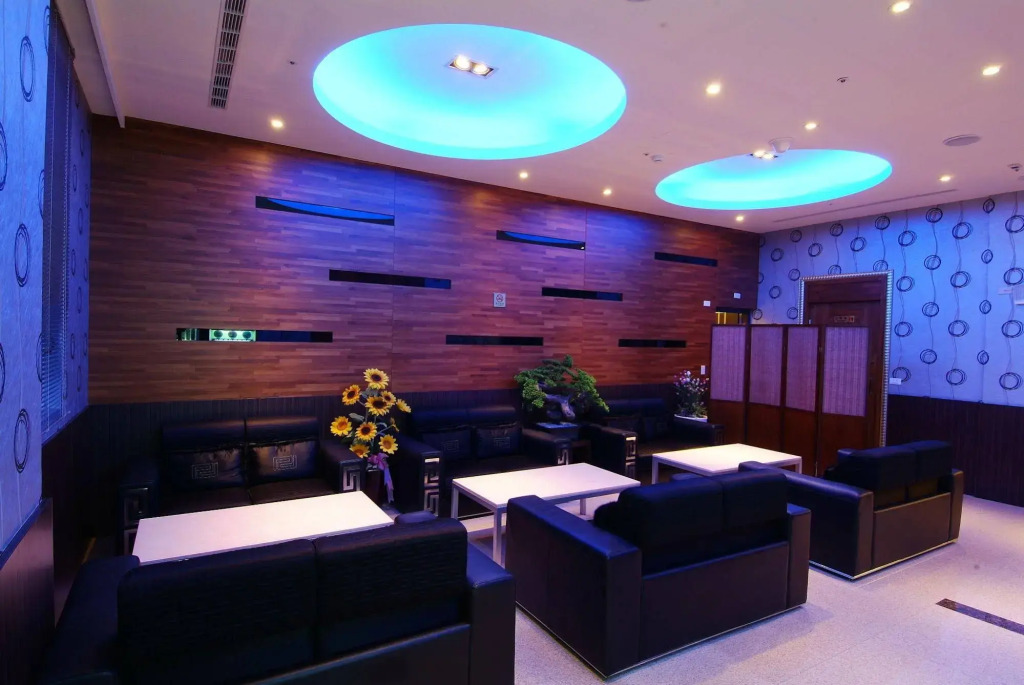 Federal Highway 2 Hotel