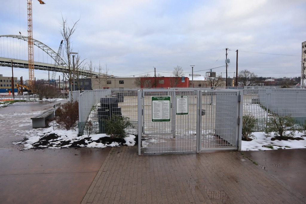 Great spacious Apartment - Downtown Location