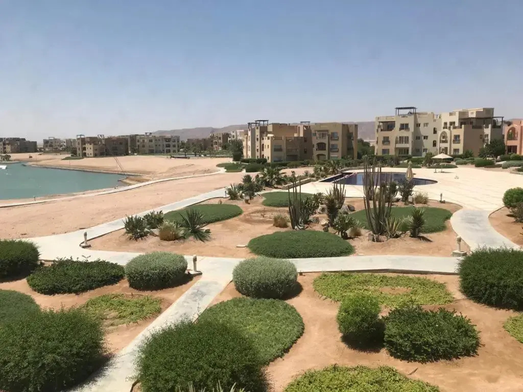 Waterside Apartments, El Gouna 1Bd plus Private Roof Terrace