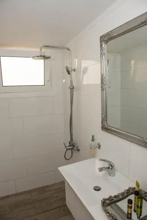 Katerina 2 Bedroom Luxury House