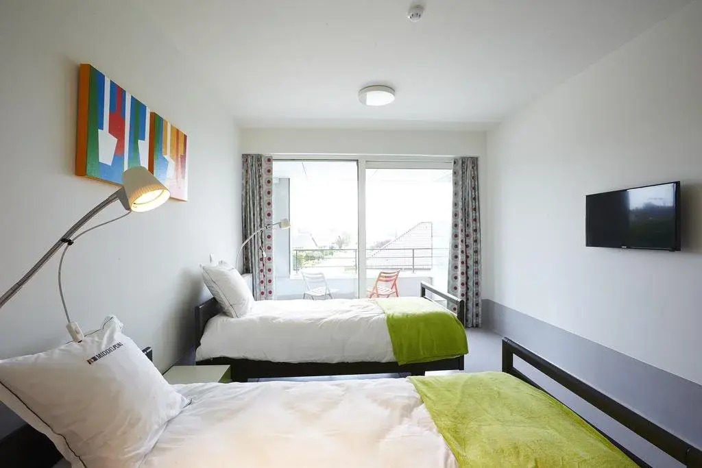 Hotel Middelpunt - Gratis Parking - Ontbijt inbegrepen