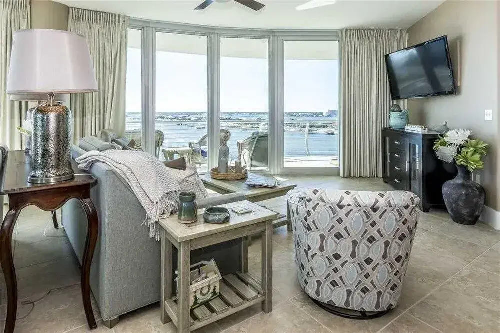 Bella Luna 1001 - 3 Br condo by RedAwning