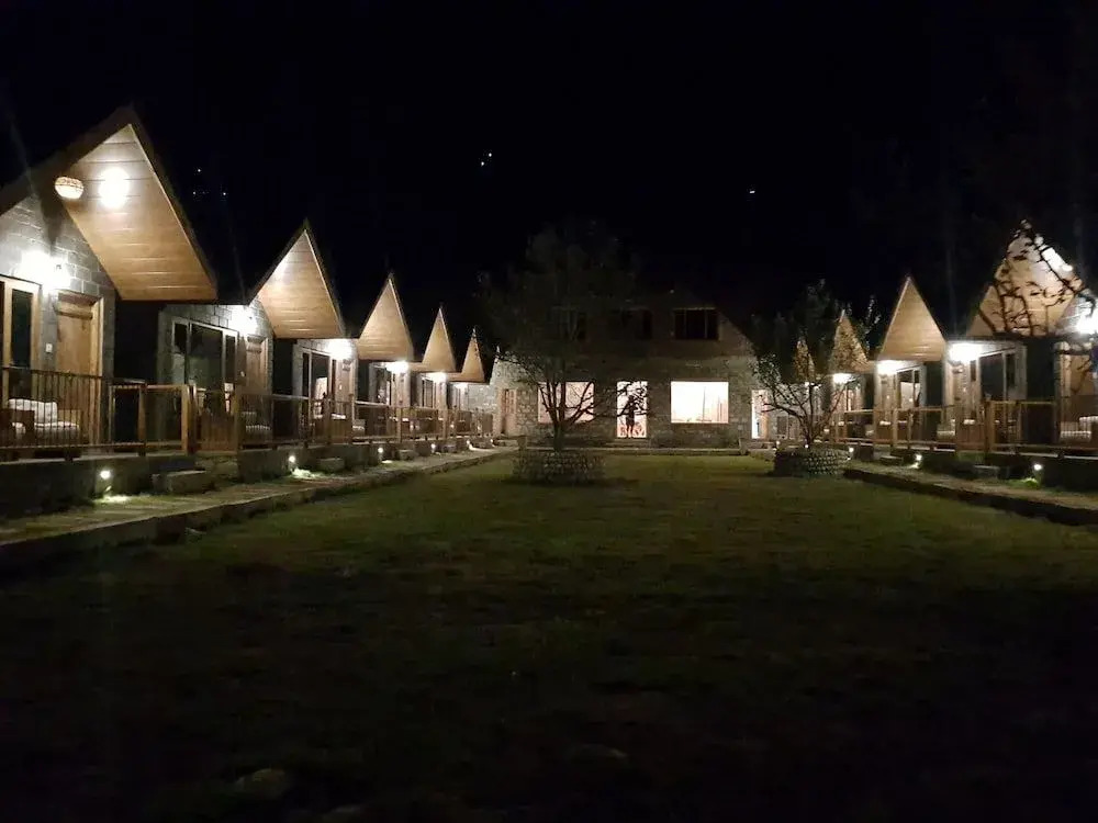 Winterfell The Stay, Unique River Front Resort