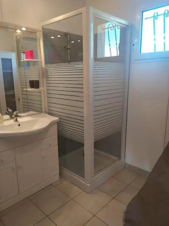 Appartement Serena 4 pers piscine 2 min plage en voiture