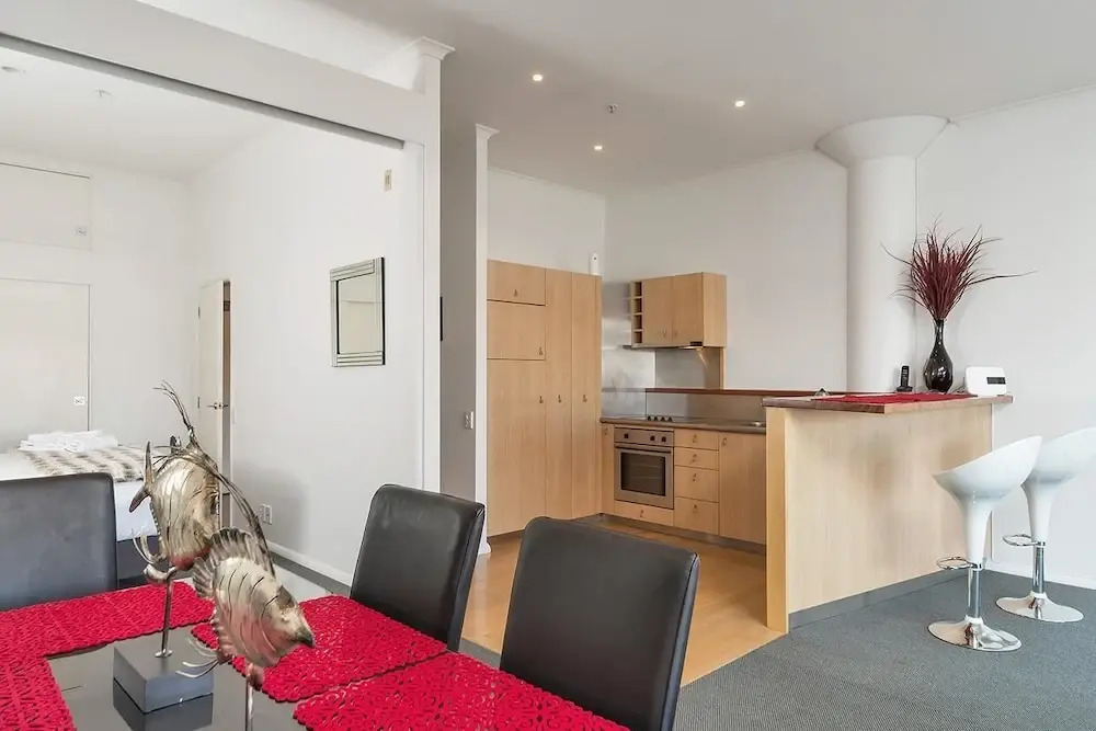 QV Attractive Princes Wharf West Apt - 423