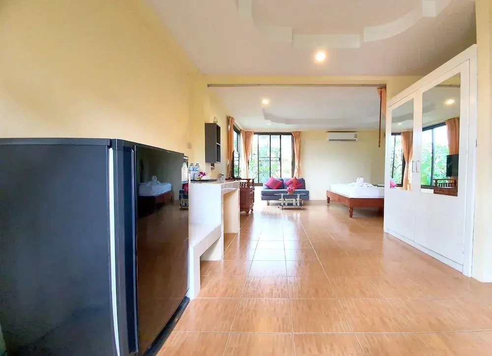 Phuket Lilla House
