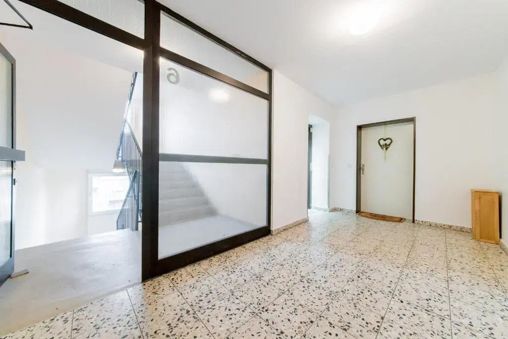 6757 Private Room Laatzen