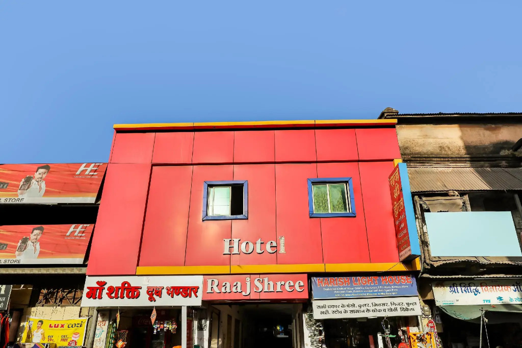 SPOT ON 70774 Hotel Rajshree