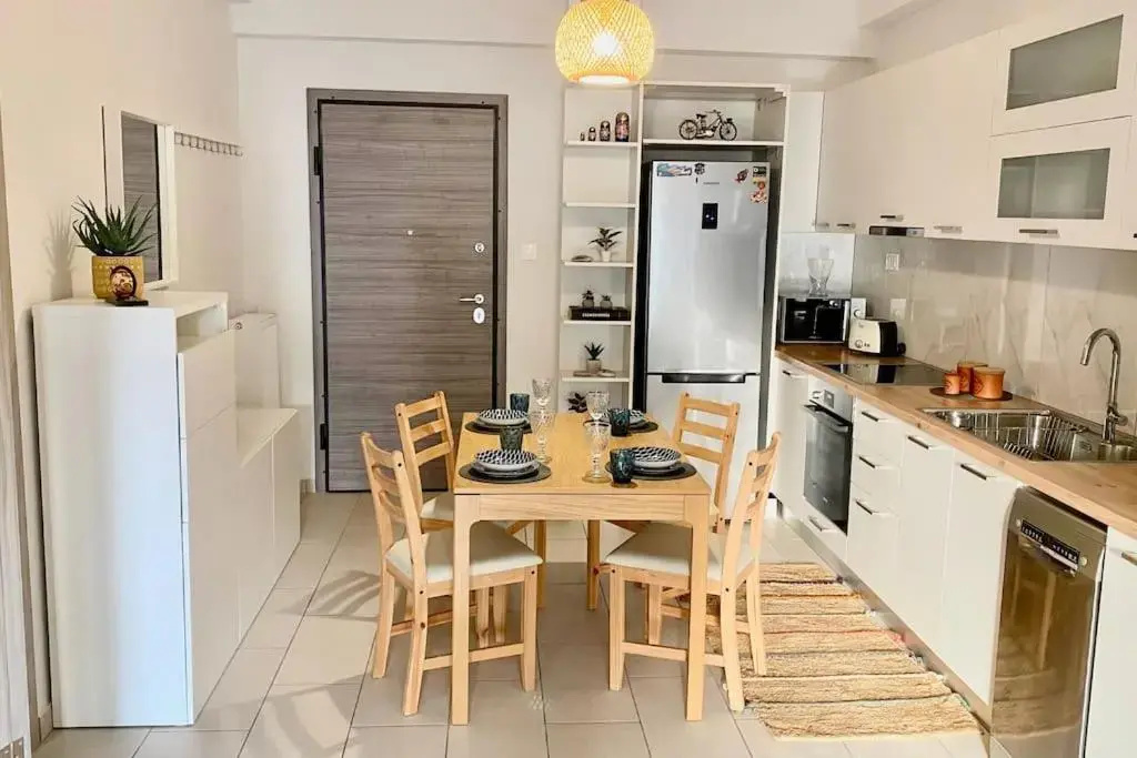 GPK Lux 2BR - 7 min walking to Acropolis