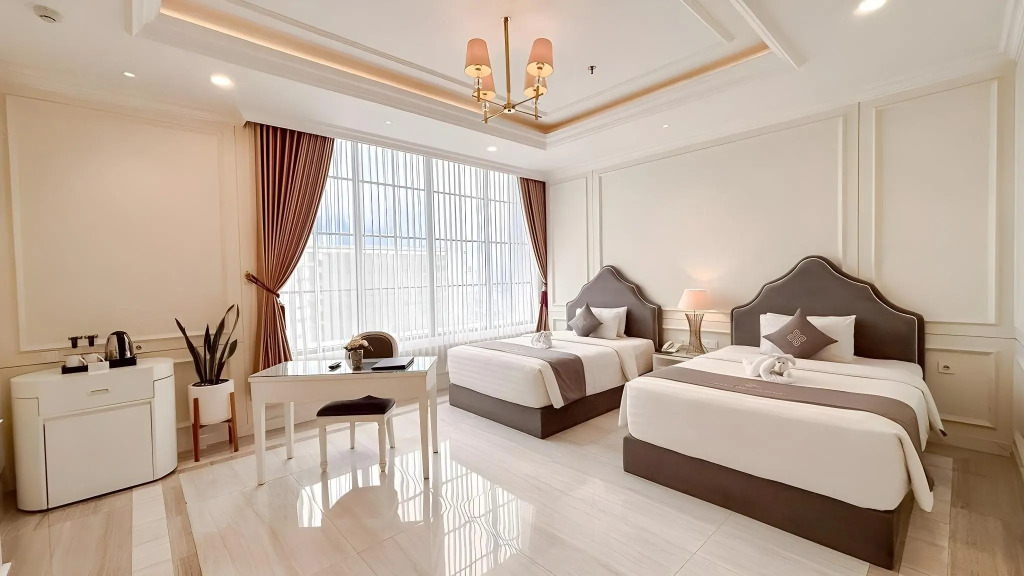 Grand Senyum Hotel