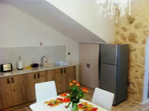 Doga Apartment