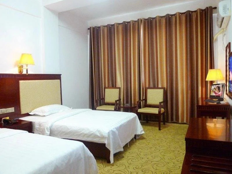 Beihai Guixin Hotel (Beihai Old Street Underwater World Branch)(北海桂新大酒店（北海老街海底世界店）)