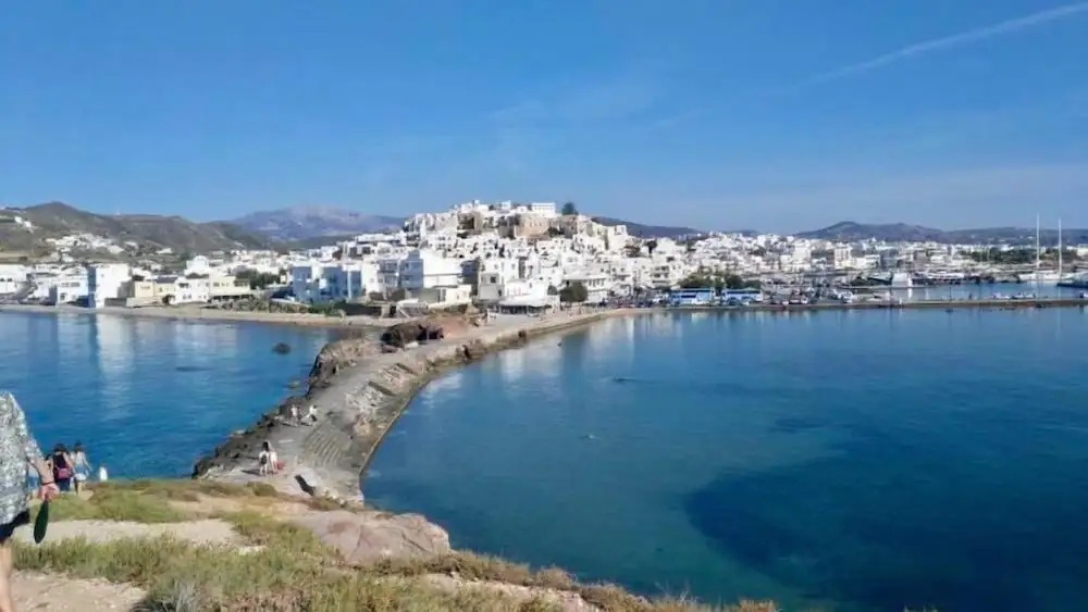 GOLDEN COAST NAXOS