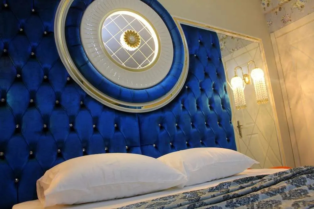 Talya Apartments
